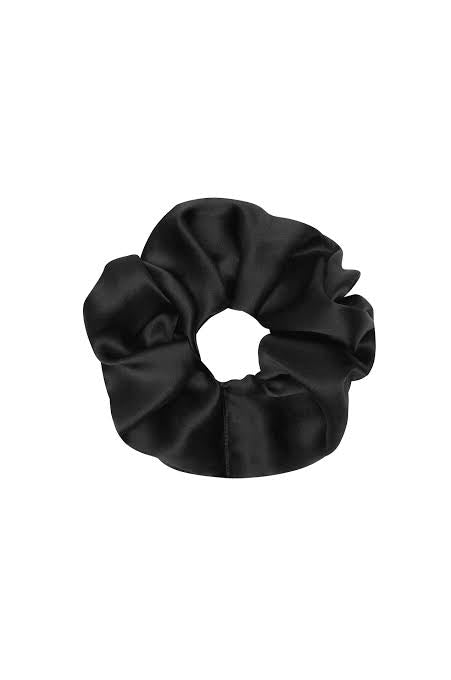 CUSTOM SCRUNCHIE